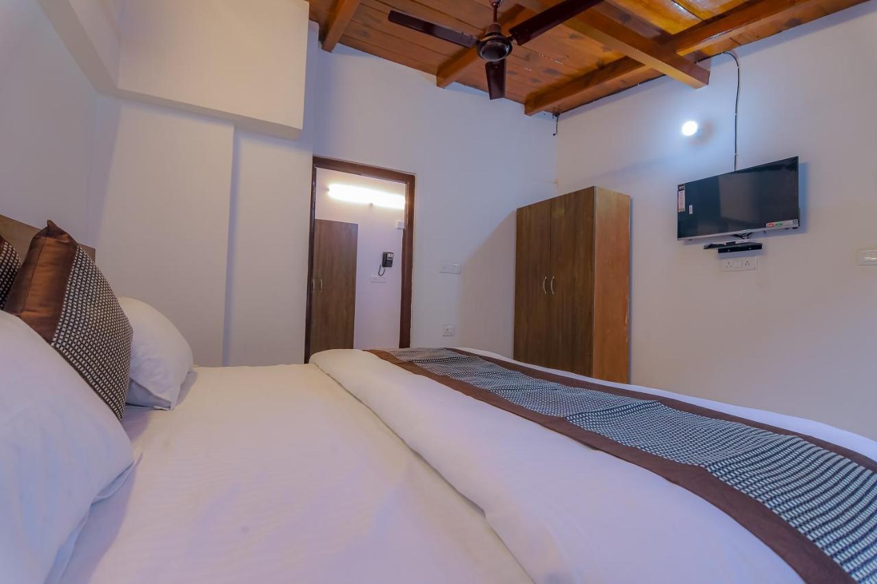 Navyug Residency Hotel Bhowali Exterior photo